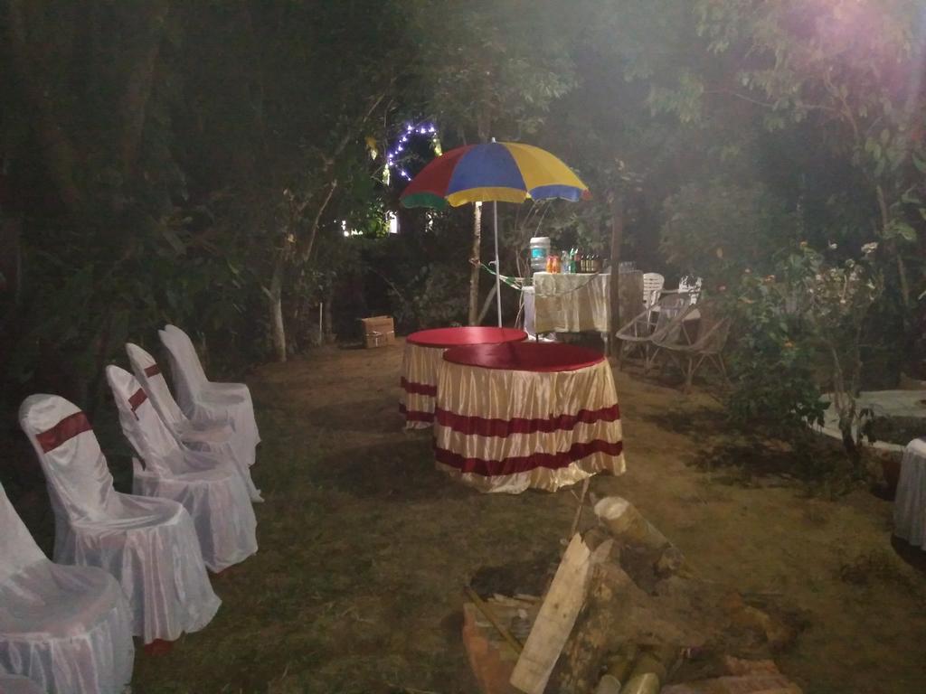 Hilltop Lodge Guwahati Bagian luar foto