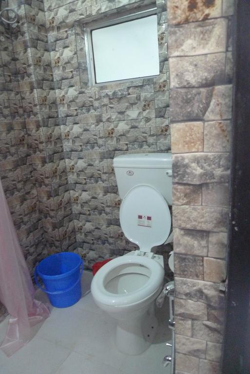 Hilltop Lodge Guwahati Bagian luar foto